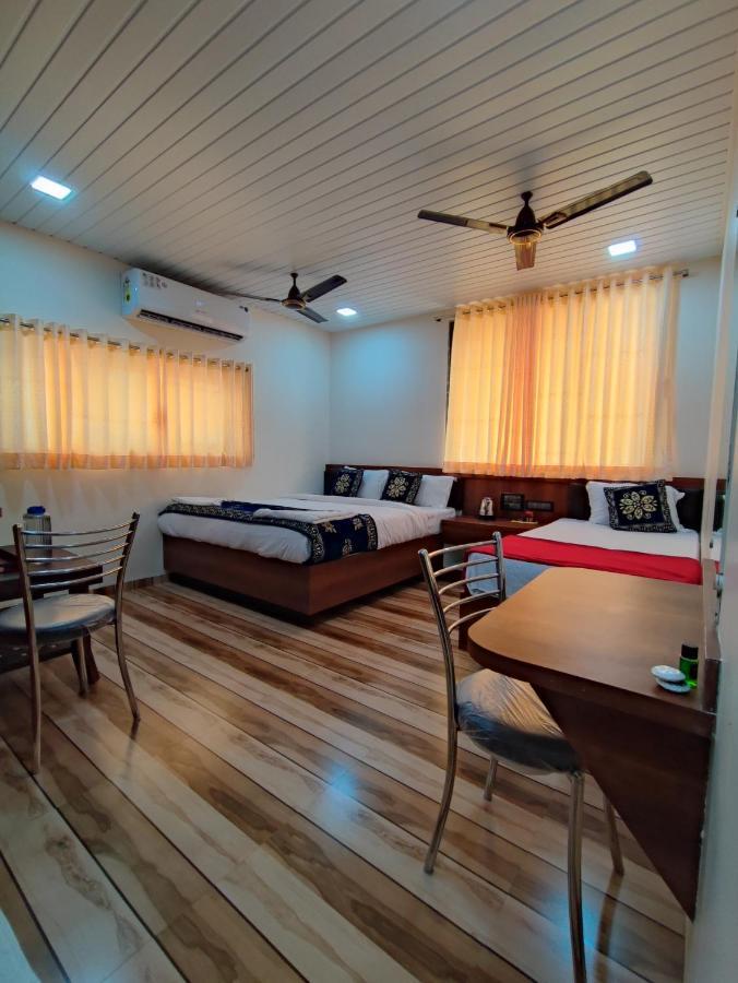 Hotel Starlit Navi Mumbai Eksteriør bilde