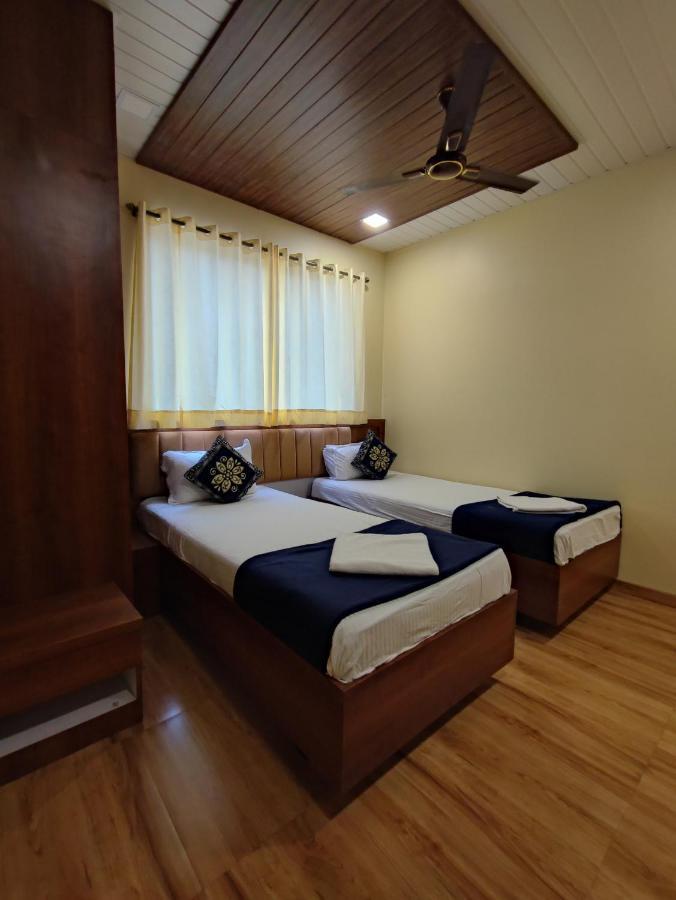 Hotel Starlit Navi Mumbai Eksteriør bilde