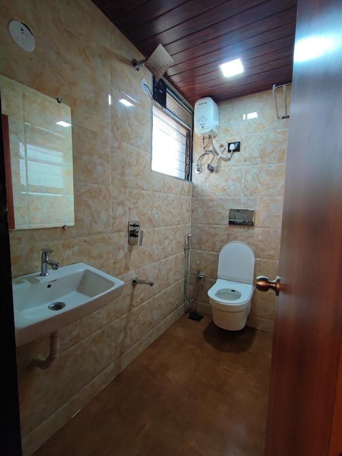 Hotel Starlit Navi Mumbai Eksteriør bilde