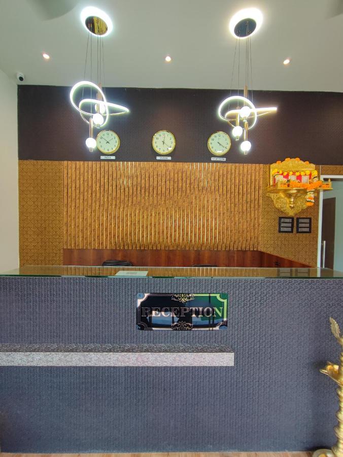 Hotel Starlit Navi Mumbai Eksteriør bilde