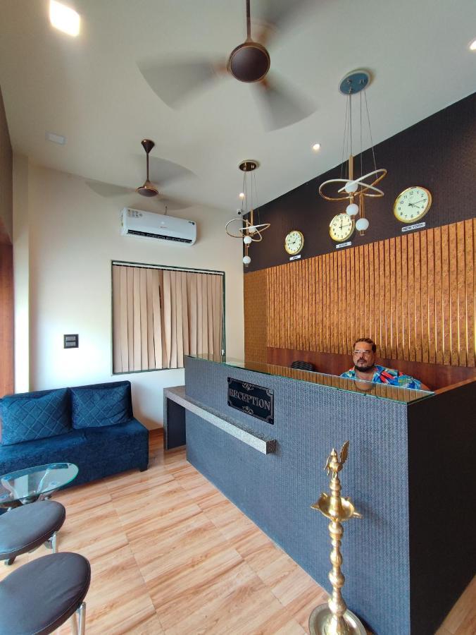 Hotel Starlit Navi Mumbai Eksteriør bilde
